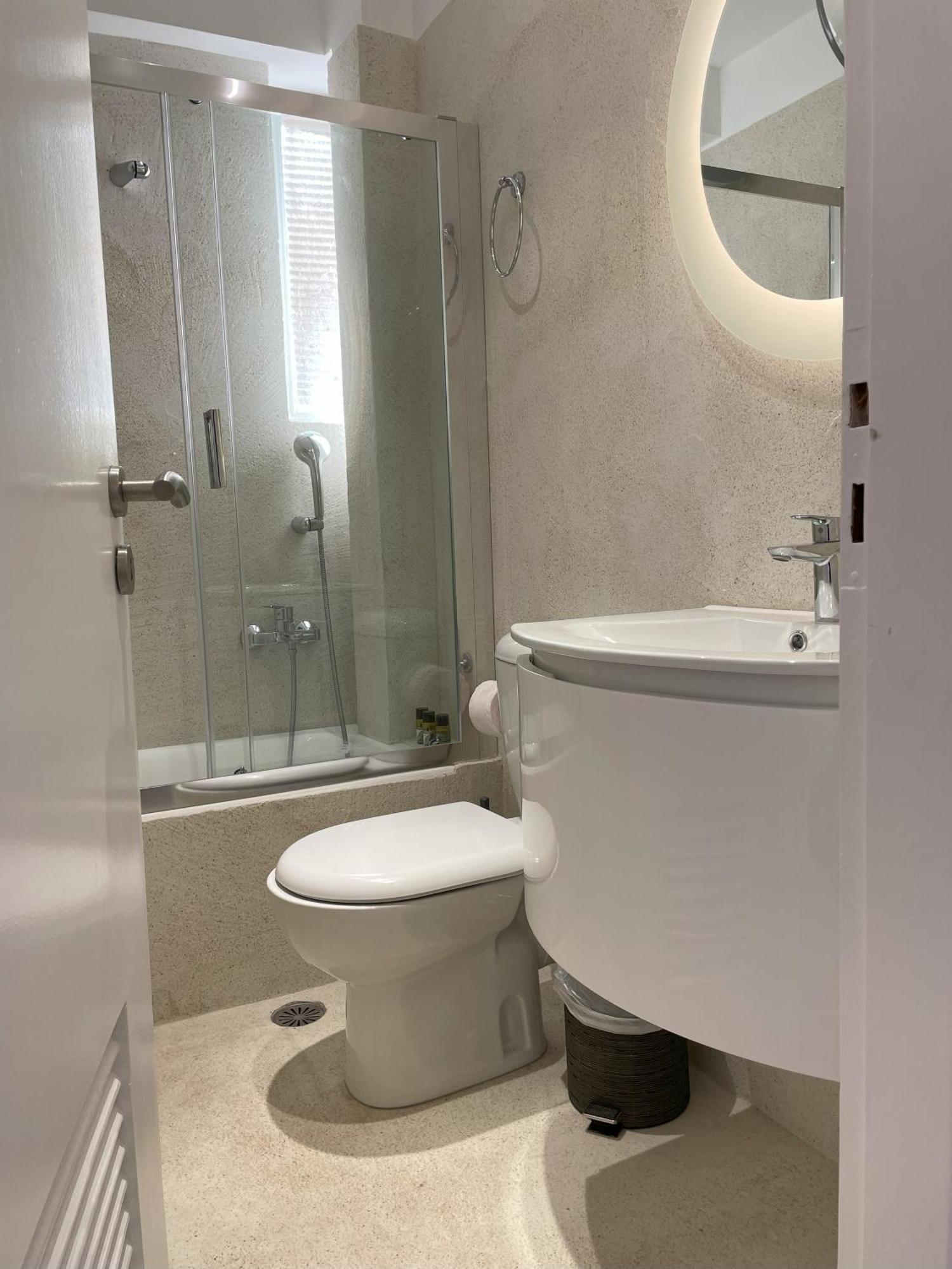 Four Seasons Sea View Apartment 雅典 外观 照片